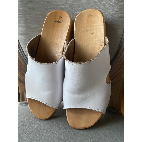 Women's Clogs Mules Sandals Open Toe Slip-On Sz 40,9.5White Leather Cut Out Wood - Picture 7 of 14